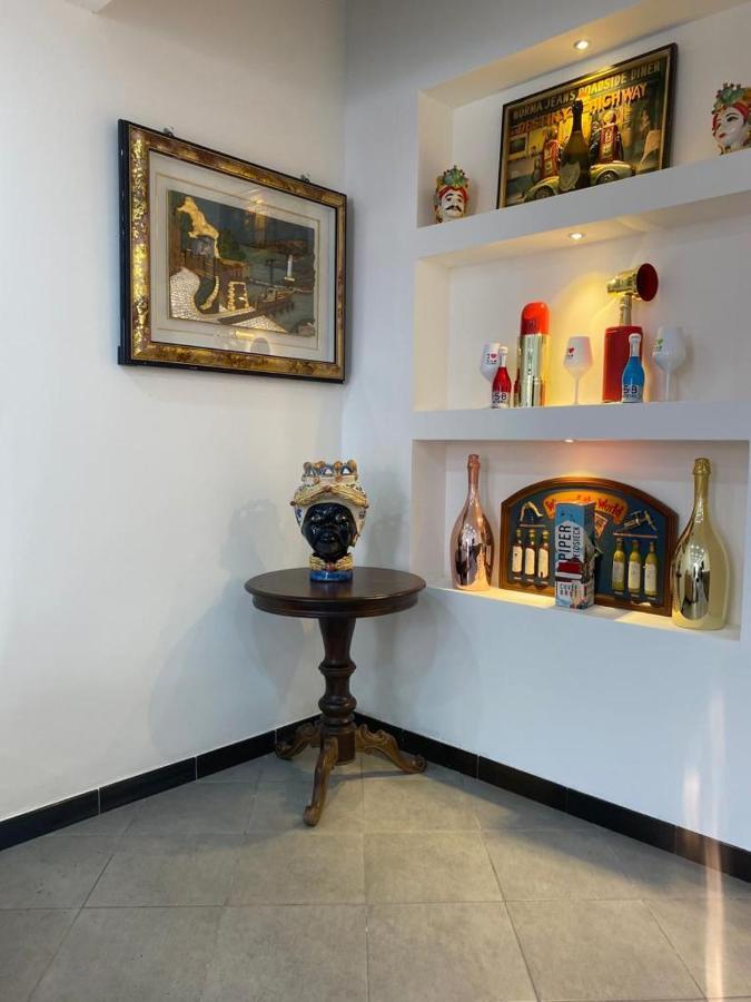 Tiziano'S Home Catania Eksteriør billede