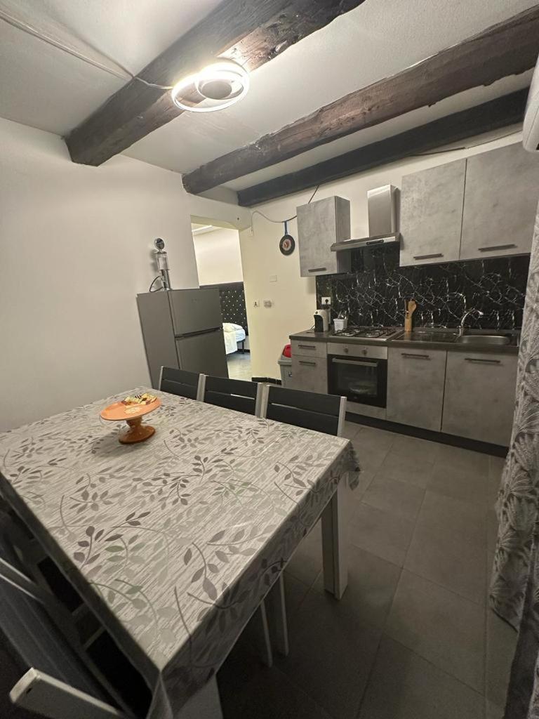 Tiziano'S Home Catania Eksteriør billede
